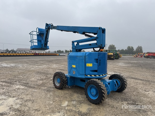 2014 Genie Z-34/22 Diesel Articulating Boom Lift - Plataforma articulada: foto 3 2014 Genie Z-34/22 Diesel Articulating Boom Lift - Plataforma articulada: foto 3