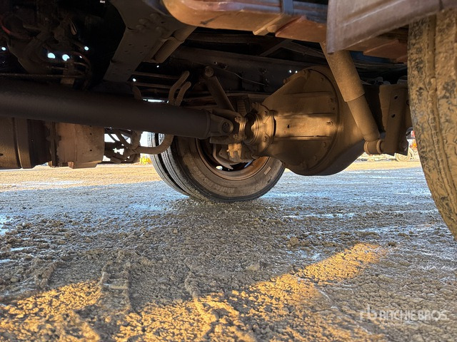 2015 Isuzu P75 Waste Collection Truck - Camión de basura: foto 5 2015 Isuzu P75 Waste Collection Truck - Camión de basura: foto 5