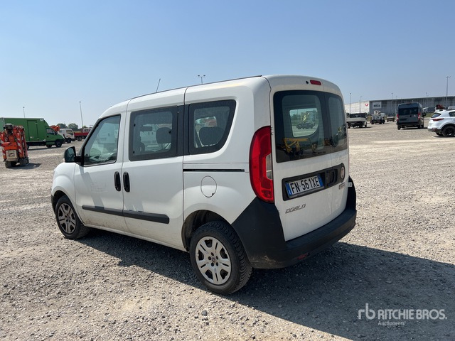 2018 Fiat Doblo COMBI 1.3 MJT 16V SX N1 Van Truck - Furgón: foto 3 2018 Fiat Doblo COMBI 1.3 MJT 16V SX N1 Van Truck - Furgón: foto 3