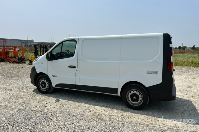 2018 Fiat Talento 1.6 TWIN T. MJT CH1 10Q 125CV Van Truck - Furgoneta pequeña: foto 2 2018 Fiat Talento 1.6 TWIN T. MJT CH1 10Q 125CV Van Truck - Furgoneta pequeña: foto 2