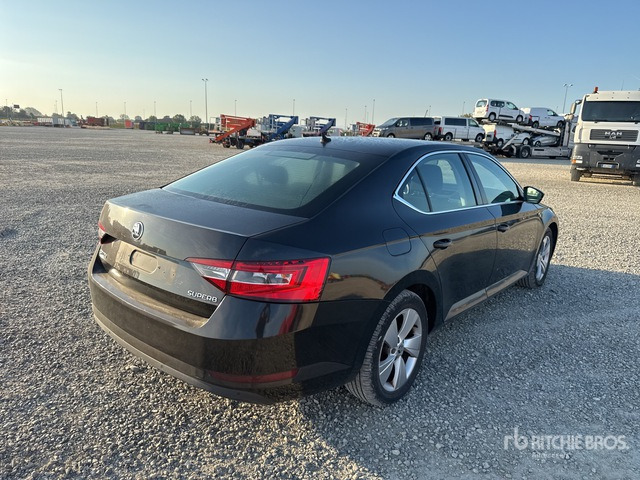 2018 Skoda Superb Autovettura - Coche: foto 4 2018 Skoda Superb Autovettura - Coche: foto 4