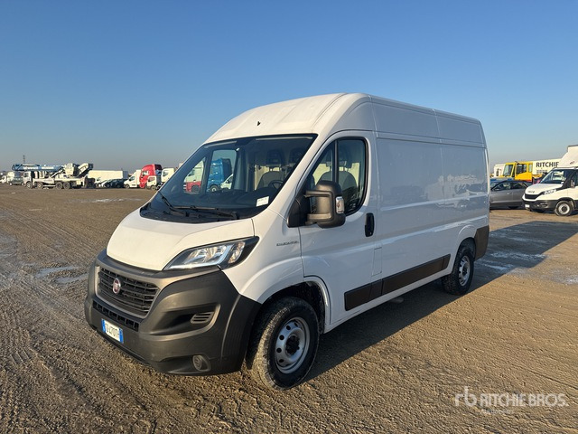 2020 Fiat Ducato 33 MH2 2.3 MULTIJET 120CV E6D-TEMP Van Truck - Camión caja cerrada: foto 1 2020 Fiat Ducato 33 MH2 2.3 MULTIJET 120CV E6D-TEMP Van Truck - Camión caja cerrada: foto 1