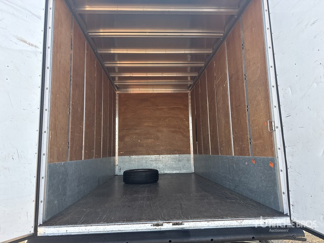 2021 Iveco Daily CABINATO 35S14N BLUE POWER 3750 ... Van Truck - Camión caja cerrada: foto 5 2021 Iveco Daily CABINATO 35S14N BLUE POWER 3750 ... Van Truck - Camión caja cerrada: foto 5