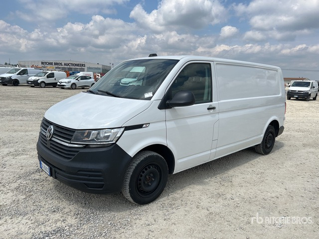 2021 Volkswagen Transporter 4x4 2.0 TDI BlueMotion SCR 110k ... Van Truck - Furgoneta pequeña: foto 2 2021 Volkswagen Transporter 4x4 2.0 TDI BlueMotion SCR 110k ... Van Truck - Furgoneta pequeña: foto 2