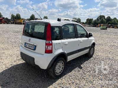 FIAT PANDA 4x4 - Coche: foto 3 FIAT PANDA 4x4 - Coche: foto 3