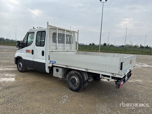 Iveco Daily 35-120 Autocarro cassone fisso - Furgoneta caja abierta: foto 3 Iveco Daily 35-120 Autocarro cassone fisso - Furgoneta caja abierta: foto 3