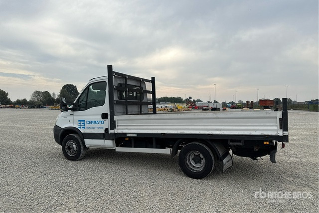 Iveco Daily 65C15 Autocarro cassone fisso - Furgoneta caja abierta: foto 2 Iveco Daily 65C15 Autocarro cassone fisso - Furgoneta caja abierta: foto 2