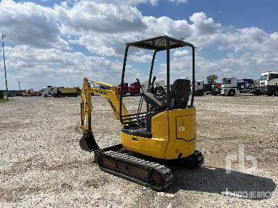 KOMATSU PC14R-3HS - Miniexcavadora: foto 2 KOMATSU PC14R-3HS - Miniexcavadora: foto 2