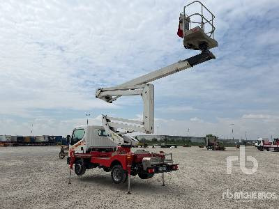 NISSAN CABSTAR 35.12 2015 Palfinger PA200 AXE 20 m on - Camión con plataforma elevadora: foto 2 NISSAN CABSTAR 35.12 2015 Palfinger PA200 AXE 20 m on - Camión con plataforma elevadora: foto 2