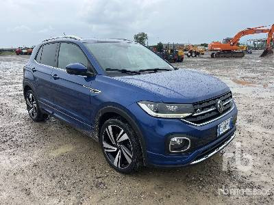 VOLKSWAGEN T-CROSS 1.0 TSI DSG R-Line 81KW/110CV - Coche: foto 4 VOLKSWAGEN T-CROSS 1.0 TSI DSG R-Line 81KW/110CV - Coche: foto 4
