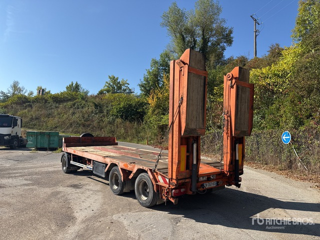 2003 TR AX R243WUL Tri/A Single Drop Remorque Port ... Lowboy Trailer - Remolque portavehículos: foto 3 2003 TR AX R243WUL Tri/A Single Drop Remorque Port ... Lowboy Trailer - Remolque portavehículos: foto 3