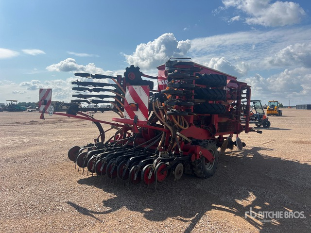 2007 Horsch Pronto 4 DC 4 m Semi-Mount Combination Air Seed Drill - Desbrozadora de martillos/ Trituradora: foto 4 2007 Horsch Pronto 4 DC 4 m Semi-Mount Combination Air Seed Drill - Desbrozadora de martillos/ Trituradora: foto 4