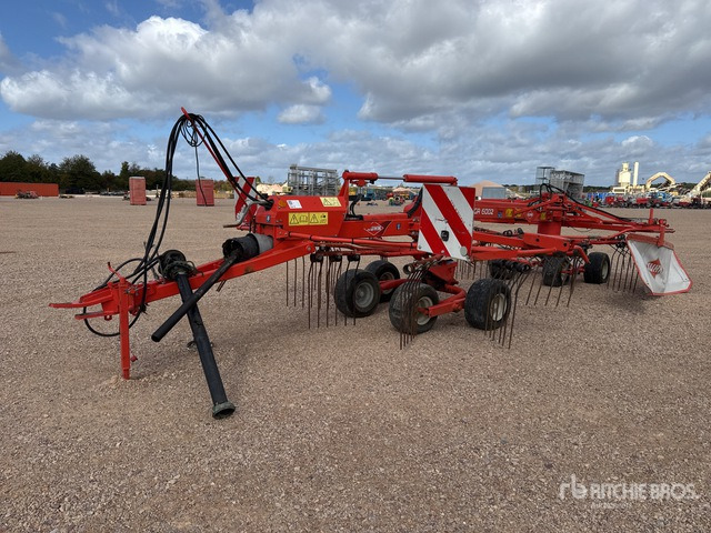 2012 Kuhn GA 6002 6 m Semi-Mount 2 Rotor Andaineur Hay Rake - Henificadora: foto 1 2012 Kuhn GA 6002 6 m Semi-Mount 2 Rotor Andaineur Hay Rake - Henificadora: foto 1