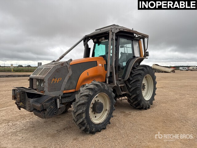 2012 Valtra T121 Tracteur Agricole (Inoperable) 4WD Tractor - Tractor: foto 2 2012 Valtra T121 Tracteur Agricole (Inoperable) 4WD Tractor - Tractor: foto 2
