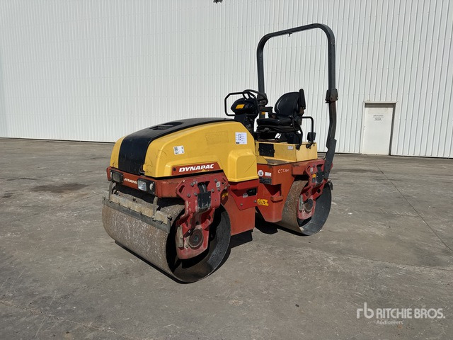 2013 Dynapac CC1300 Compacteur Vibrant Tandem Double Drum Roller - Apisonadora de asfalto: foto 2 2013 Dynapac CC1300 Compacteur Vibrant Tandem Double Drum Roller - Apisonadora de asfalto: foto 2