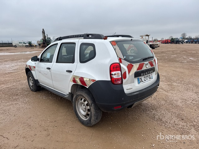 2014 DACIA Duster 4x4 4WD SUV (Inoperable) SUV - SUV/ Todoterreno: foto 2 2014 DACIA Duster 4x4 4WD SUV (Inoperable) SUV - SUV/ Todoterreno: foto 2