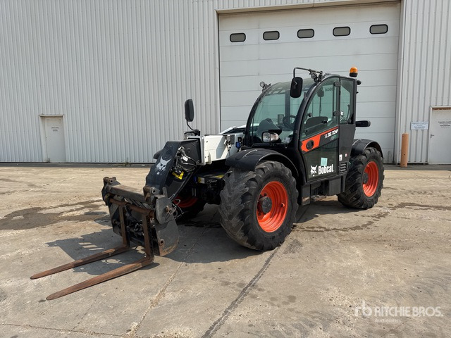 2017 Bobcat TL38.70X HF AGRI Chariot Telescopique Telehandler - Manipulador telescópico: foto 2 2017 Bobcat TL38.70X HF AGRI Chariot Telescopique Telehandler - Manipulador telescópico: foto 2
