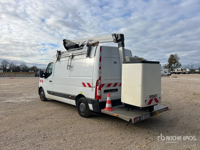 2022 Renault Master Versalift VTL-135 on Fourgon Na ... Bucket Truck - Camión con plataforma elevadora: foto 1 2022 Renault Master Versalift VTL-135 on Fourgon Na ... Bucket Truck - Camión con plataforma elevadora: foto 1