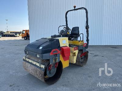 DYNAPAC CC142 Compacteur Vibrant Tandem - Apisonadora de asfalto: foto 1 DYNAPAC CC142 Compacteur Vibrant Tandem - Apisonadora de asfalto: foto 1