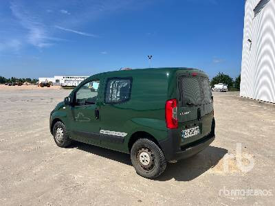 PEUGEOT BIPPER Vehicule Utilitaire - Furgón: foto 2 PEUGEOT BIPPER Vehicule Utilitaire - Furgón: foto 2