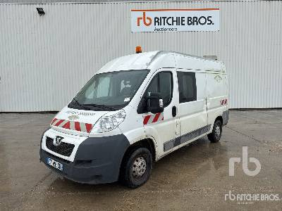 PEUGEOT BOXER Vehicule Utilitaire - Furgón: foto 1 PEUGEOT BOXER Vehicule Utilitaire - Furgón: foto 1