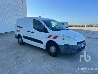 PEUGEOT PARTNER VU 4P 1 Vehicule Utilitaire - Furgón: foto 4 PEUGEOT PARTNER VU 4P 1 Vehicule Utilitaire - Furgón: foto 4
