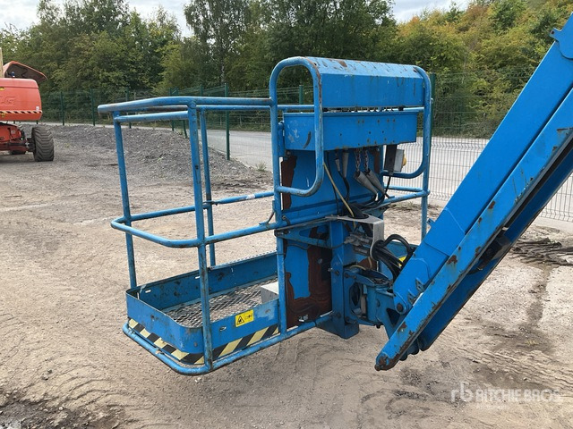 2011 Genie Z45/28 2WD Hybrid Articulating Boom Lift - Plataforma articulada: foto 4 2011 Genie Z45/28 2WD Hybrid Articulating Boom Lift - Plataforma articulada: foto 4
