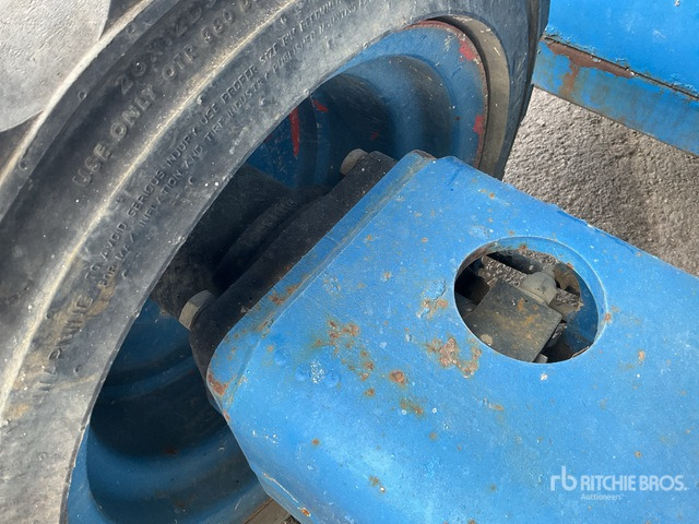 2012 Skyjack SJ6826 RT 4x4 Diesel Scissor Lift - Plataforma de tijeras: foto 5 2012 Skyjack SJ6826 RT 4x4 Diesel Scissor Lift - Plataforma de tijeras: foto 5