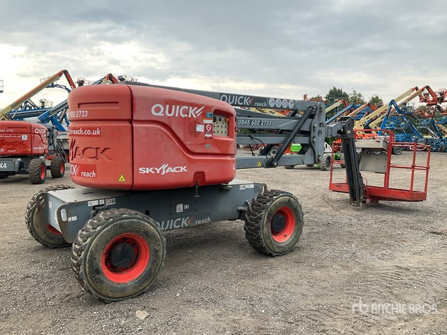 2014 Skyjack SJ51AJ 4WD Diesel Articulating Boom Lift - Plataforma articulada: foto 4 2014 Skyjack SJ51AJ 4WD Diesel Articulating Boom Lift - Plataforma articulada: foto 4