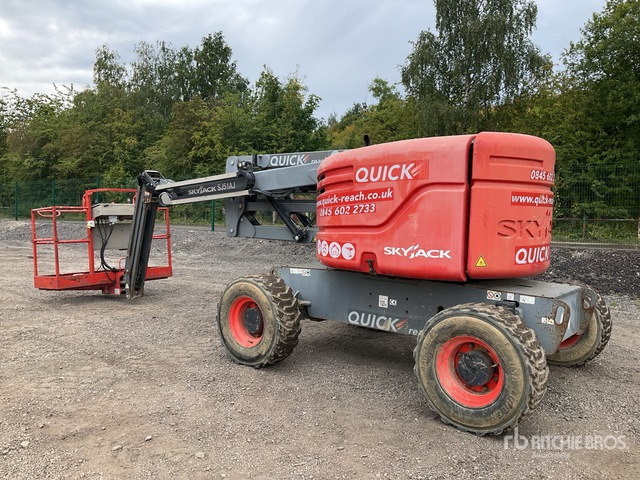 2014 Skyjack SJ51AJ 4WD Diesel Articulating Boom Lift - Plataforma articulada: foto 3 2014 Skyjack SJ51AJ 4WD Diesel Articulating Boom Lift - Plataforma articulada: foto 3