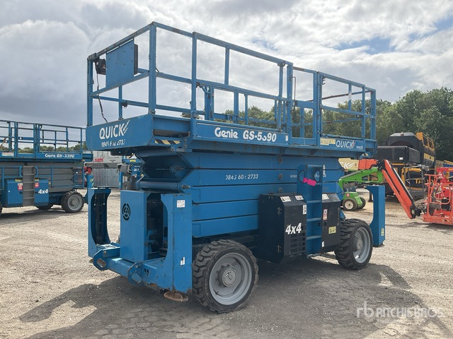 2015 Genie GS-5390 4x4 Diesel Scissor Lift - Plataforma de tijeras: foto 1 2015 Genie GS-5390 4x4 Diesel Scissor Lift - Plataforma de tijeras: foto 1