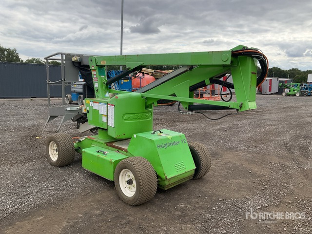 2015 Nifty-Lift HR12NDE 2WD Hybrid Articulating Boom Lift - Plataforma articulada: foto 3 2015 Nifty-Lift HR12NDE 2WD Hybrid Articulating Boom Lift - Plataforma articulada: foto 3