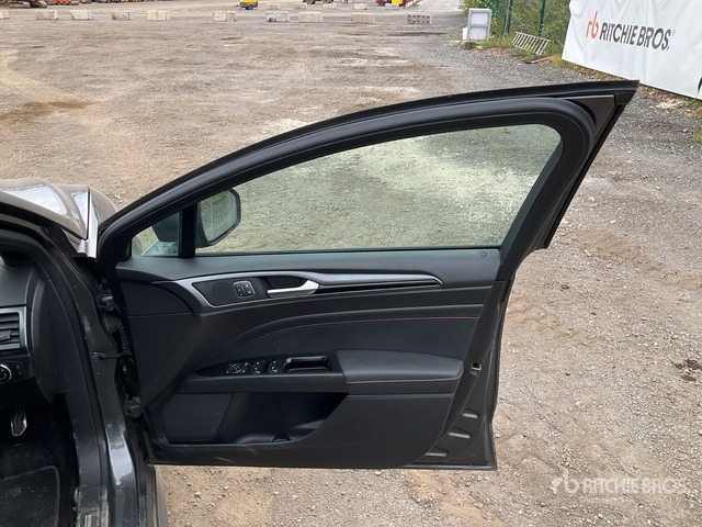 2018 Ford Mondeo ST-Line X TDCi Automobile - Coche: foto 5 2018 Ford Mondeo ST-Line X TDCi Automobile - Coche: foto 5