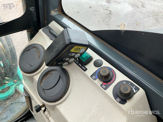 2018 Kobelco SK30SR-6 Mini Excavator: <6.6t - Miniexcavadora: foto 5 2018 Kobelco SK30SR-6 Mini Excavator: <6.6t - Miniexcavadora: foto 5