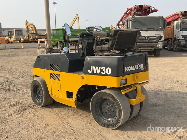 1996 Komatsu JW30-2 7 Wheel Pneumatic Roller - Rodillo de neumáticos: foto 4 1996 Komatsu JW30-2 7 Wheel Pneumatic Roller - Rodillo de neumáticos: foto 4