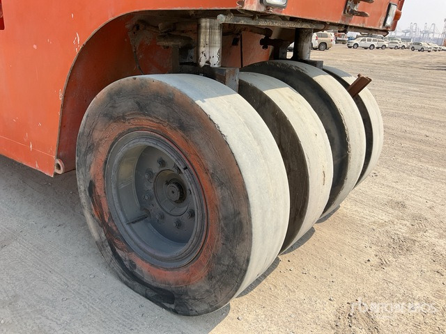 Desbrozadora de martillos/ Trituradora 2001 Hamm GRW18 8 Wheel Pneumatic Roller: foto 6