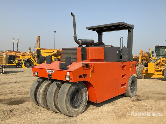 2003 Hamm GRW18 8 Wheel Pneumatic Roller - Rodillo de neumáticos: foto 1 2003 Hamm GRW18 8 Wheel Pneumatic Roller - Rodillo de neumáticos: foto 1