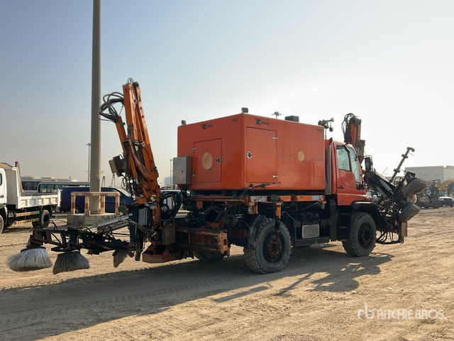 2012 Mercedes-Benz Unimog 500 4x4 Solar Panel Cleaning Truck :Misc. Truck - Barredora vial: foto 3 2012 Mercedes-Benz Unimog 500 4x4 Solar Panel Cleaning Truck :Misc. Truck - Barredora vial: foto 3