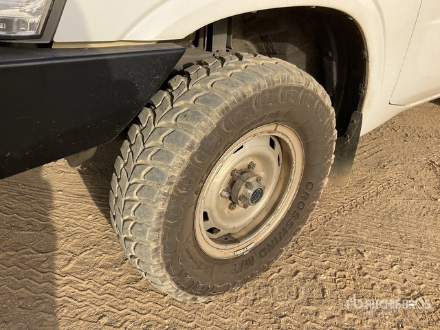 2013 Nissan Patrol GL 4x4 SUV - SUV/ Todoterreno: foto 5 2013 Nissan Patrol GL 4x4 SUV - SUV/ Todoterreno: foto 5