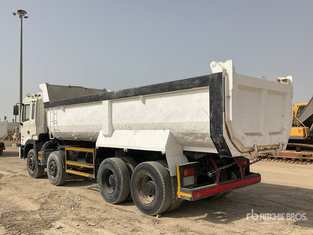 2015 JAC HFC3314KR1 8x4 Twin-Steer Tri/A Dump Truck - Camión volquete: foto 4 2015 JAC HFC3314KR1 8x4 Twin-Steer Tri/A Dump Truck - Camión volquete: foto 4