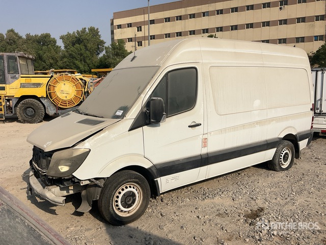 2016 Mercedes-Benz Sprinter 316 (Inoperable) Cargo Van - Furgón: foto 2 2016 Mercedes-Benz Sprinter 316 (Inoperable) Cargo Van - Furgón: foto 2
