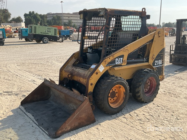 Cat 216B3 Skid Steer Loader - Minicargadora: foto 1 Cat 216B3 Skid Steer Loader - Minicargadora: foto 1