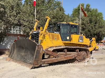 KOMATSU D155A-6 - Bulldozer: foto 1 KOMATSU D155A-6 - Bulldozer: foto 1