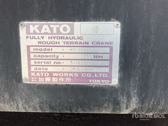Kato KR-25 Rough Terrain Crane - Desbrozadora de martillos/ Trituradora: foto 2 Kato KR-25 Rough Terrain Crane - Desbrozadora de martillos/ Trituradora: foto 2