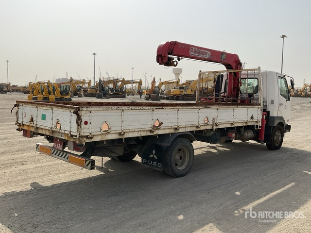 Mitsubishi KK-FK71HJ - Camión caja abierta, Camión grúa: foto 4 Mitsubishi KK-FK71HJ - Camión caja abierta, Camión grúa: foto 4