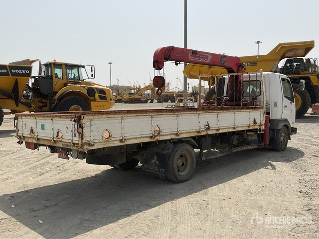 Mitsubishi KK-FK71HJ - Camión caja abierta, Camión grúa: foto 3 Mitsubishi KK-FK71HJ - Camión caja abierta, Camión grúa: foto 3