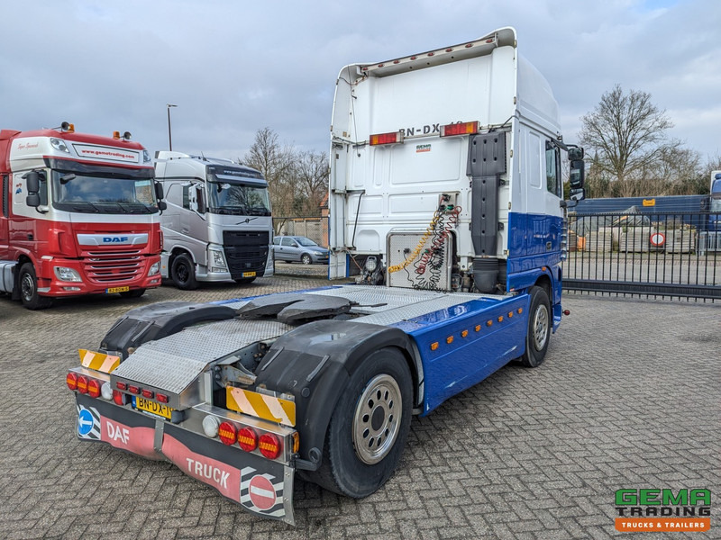 DAF 95XF.480 4x2 Superspacecab Euro3 - Handgeschakeld - Limited Edition Interieur - Side Skirts - Luchthoorns - Cabeza tractora: foto 3 DAF 95XF.480 4x2 Superspacecab Euro3 - Handgeschakeld - Limited Edition Interieur - Side Skirts - Luchthoorns - Cabeza tractora: foto 3