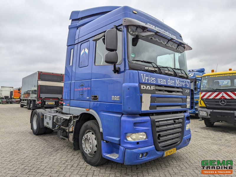 DAF FT XF105.410 4x2 Spacecab Euro5 - Handgeschakeld - NL truck - Cabeza tractora: foto 2 DAF FT XF105.410 4x2 Spacecab Euro5 - Handgeschakeld - NL truck - Cabeza tractora: foto 2