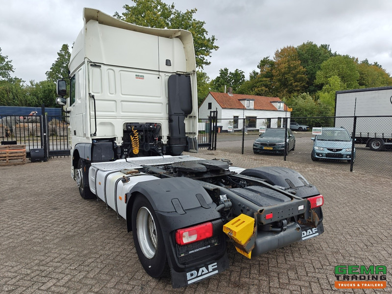 DAF FT XF460 4x2 SuperSpaceCab Euro6 - Handgeschakeld - Dubbele Tanks - 800.000km - Cabeza tractora: foto 4 DAF FT XF460 4x2 SuperSpaceCab Euro6 - Handgeschakeld - Dubbele Tanks - 800.000km - Cabeza tractora: foto 4