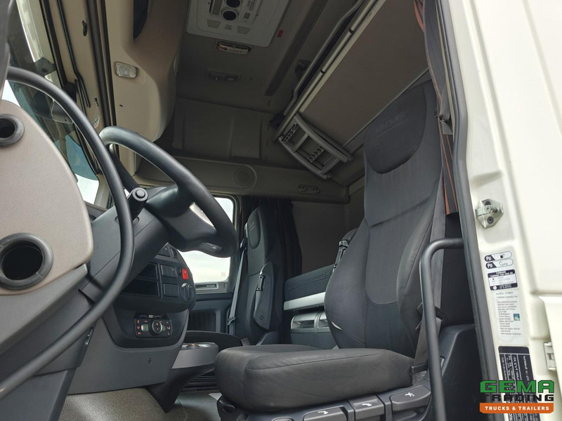 DAF XF 480 FT 4x2 Superspacecab Euro6C - Retarder - Dubbele Tanks - Standairco - SmartTacho V2 - 05/2026 APK - Cabeza tractora: foto 5 DAF XF 480 FT 4x2 Superspacecab Euro6C - Retarder - Dubbele Tanks - Standairco - SmartTacho V2 - 05/2026 APK - Cabeza tractora: foto 5